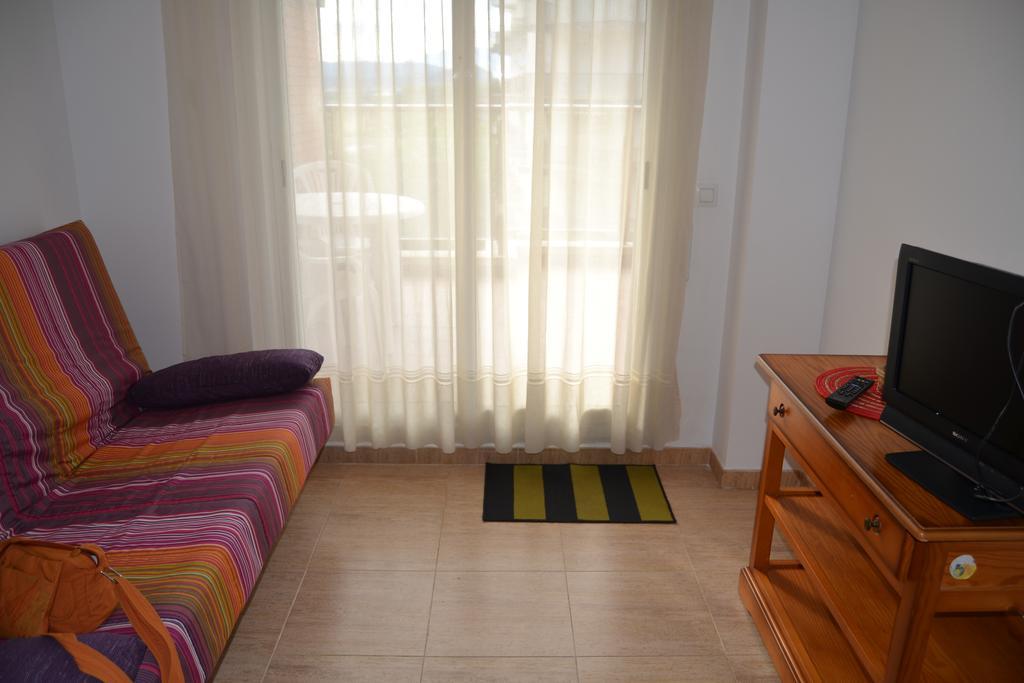 Rvhotels Apartamentos Villa De Madrid Blanes Rum bild